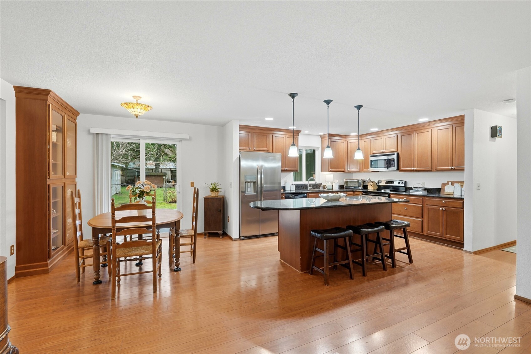 16008 Mink Road Northeast Woodinville, WA 98077 - Photo 6 of 38