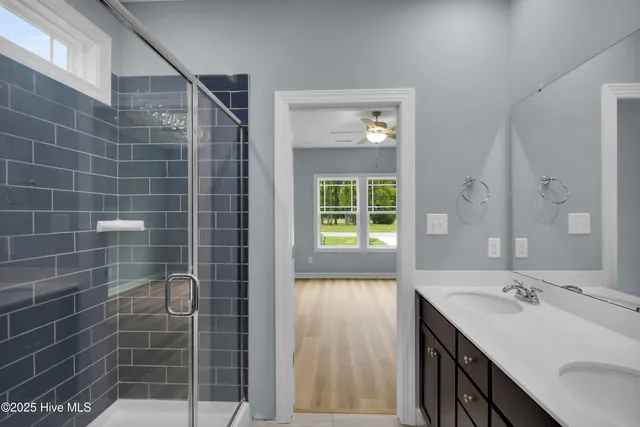 $340,000 | 320 Camp Creek Drive, Oriental, NC 28571