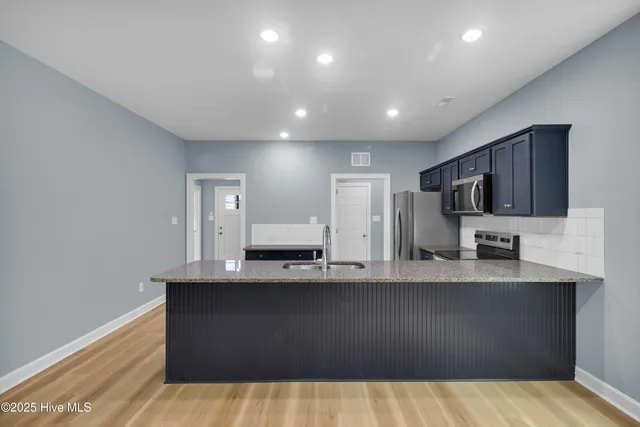 $340,000 | 320 Camp Creek Drive, Oriental, NC 28571