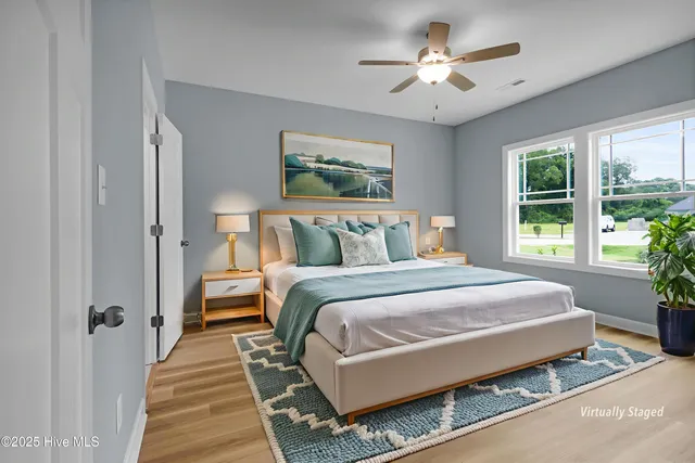 $340,000 | 320 Camp Creek Drive, Oriental, NC 28571