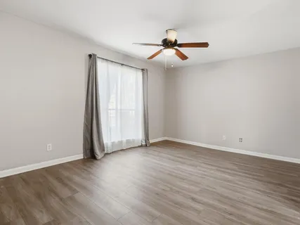 $315,000 | 2713 Meadowstone Court, Carrollton, TX 75006