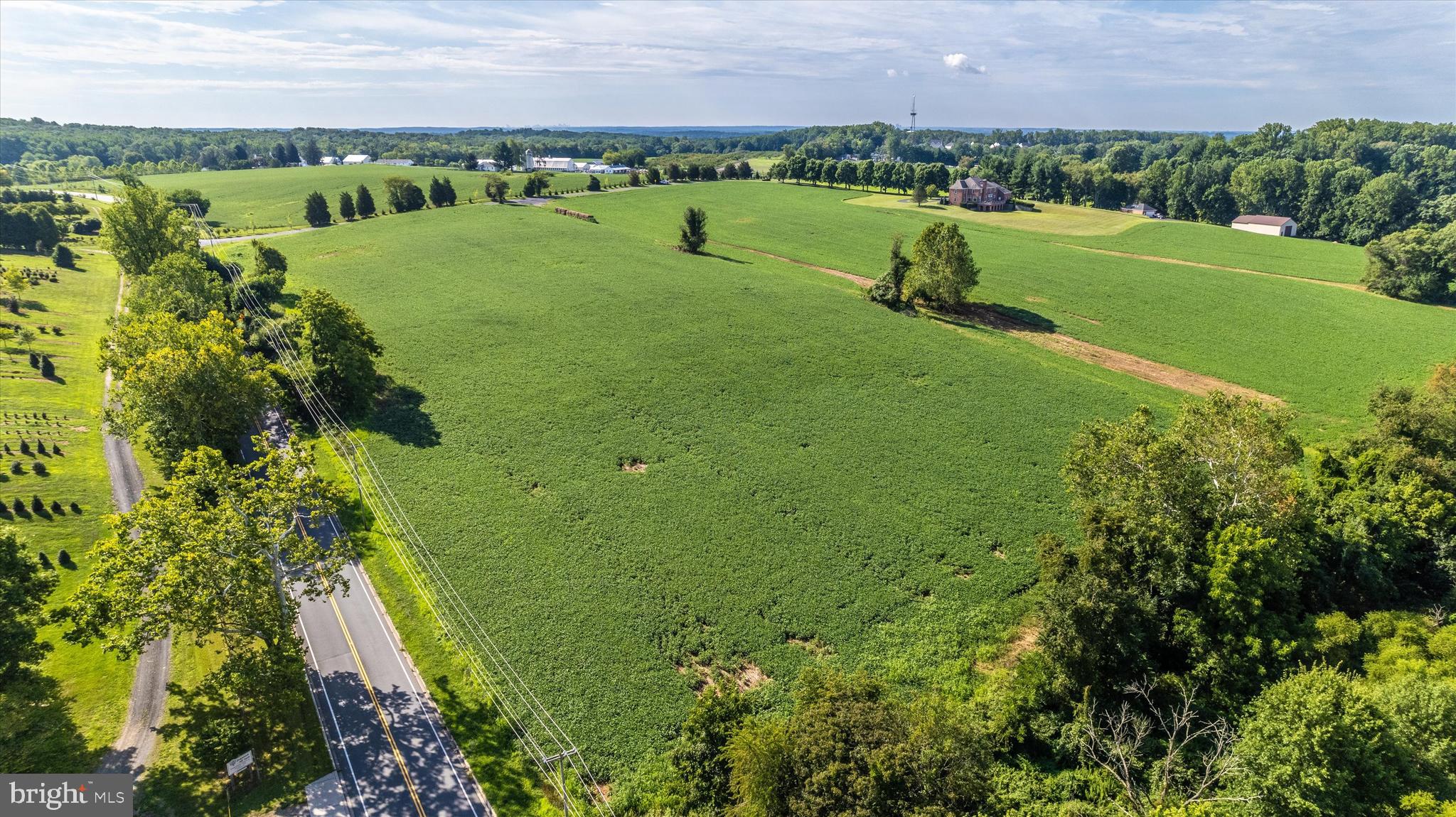 19101 Darnestown Road Poolesville, MD 20837 - Photo 17 of 27 a view of a golf course