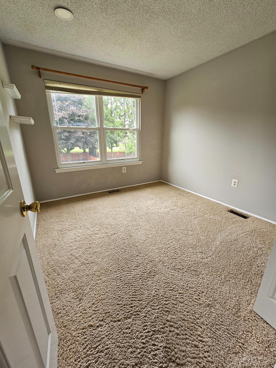 62 Rice Run East Brunswick, NJ 08816 - Photo 22 of 31