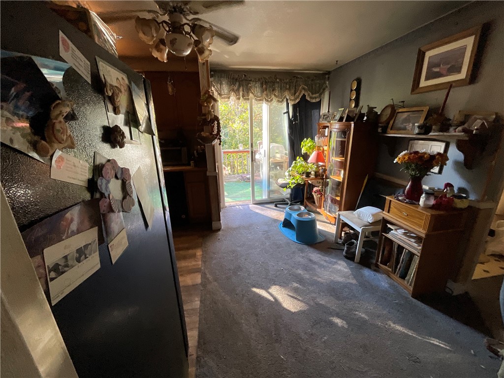 71 Border Street West Warwick, RI 02893 - Photo 15 of 19