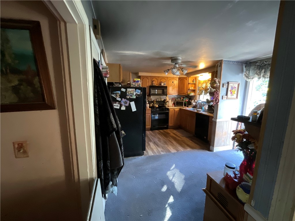 71 Border Street West Warwick, RI 02893 - Photo 16 of 19