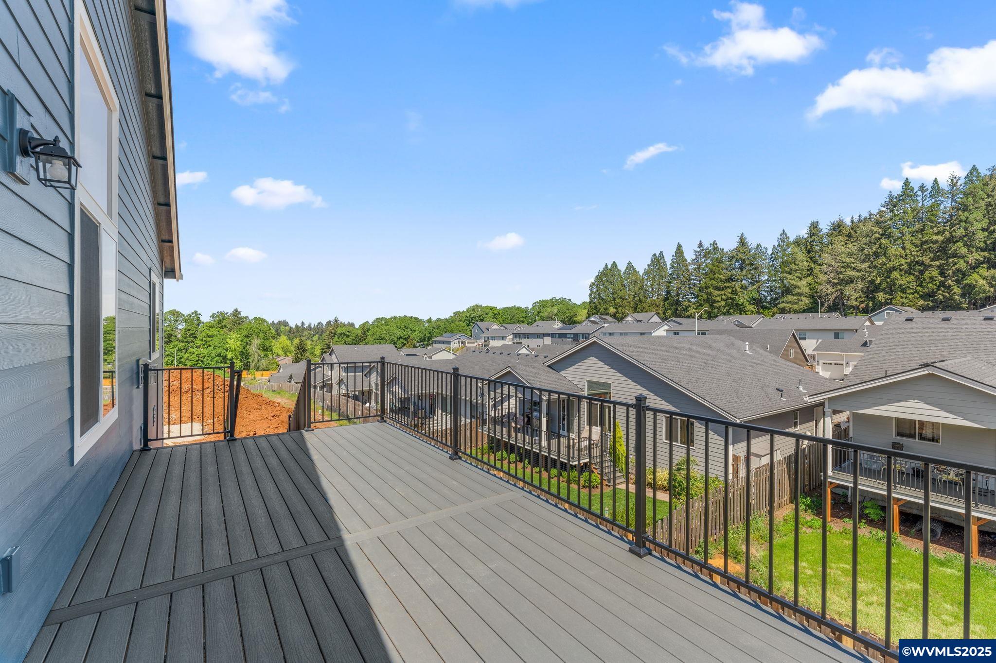 5674 Jeremy Vly Road Southeast Salem, OR 97306 - Photo 12 of 34