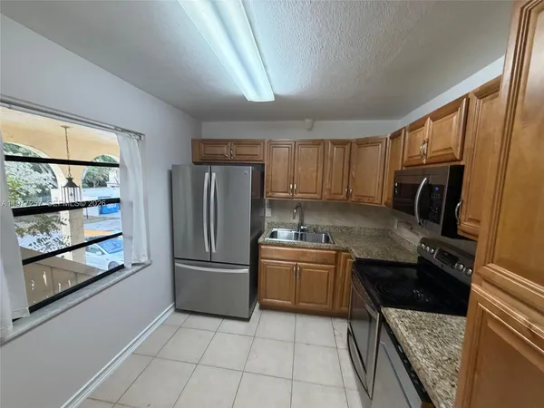 $1,900 | Garden Isles, Pompano Beach, FL 33060