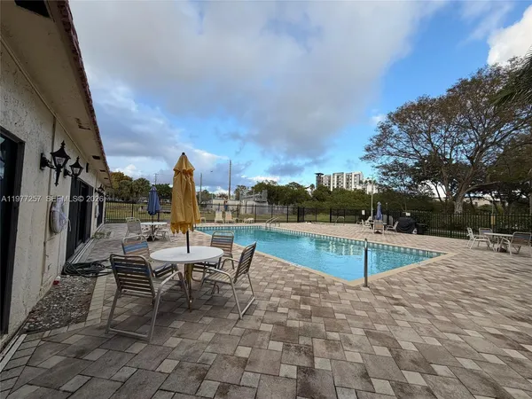 $1,900 | Garden Isles, Pompano Beach, FL 33060