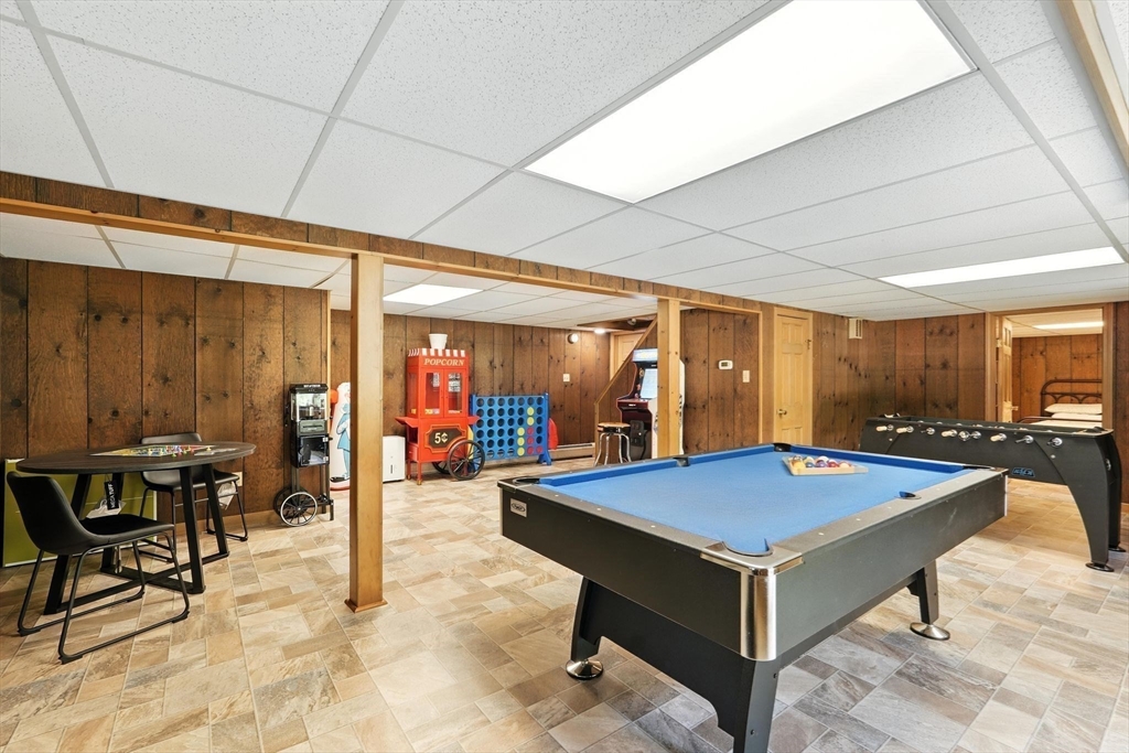 53 Yankee Circle Westfield, MA 01085 - Photo 36 of 42