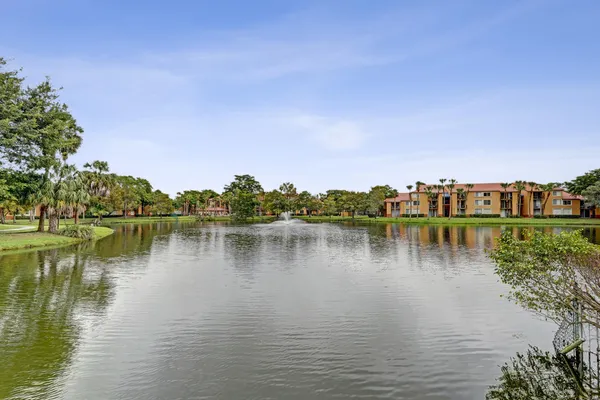 $2,150 | 10749 Cleary Boulevard, Unit 104, Plantation, FL 33324