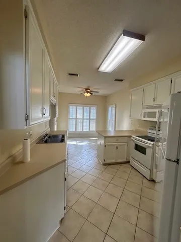 $3,600 | 111 Hanging Moss Drive, St. Simons Island, GA 31522