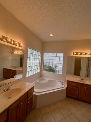 $3,600 | 111 Hanging Moss Drive, St. Simons Island, GA 31522