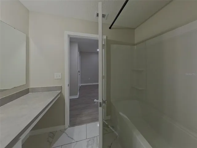 $1,969 | Undisclosed Address, Mascotte, FL 34753