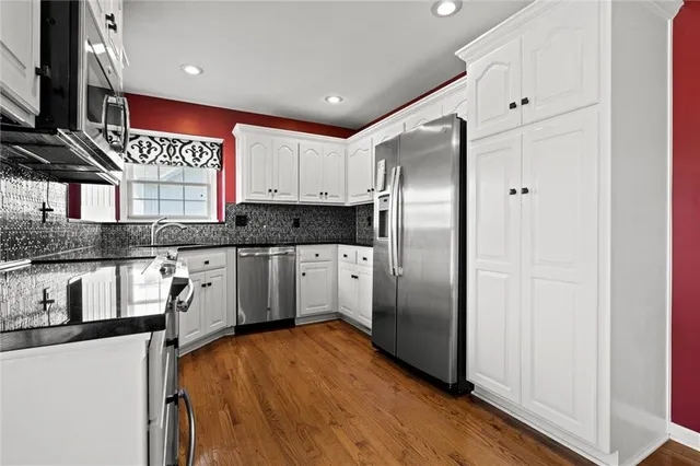 $350,000 | 1002 West Howard Place, Louisburg, KS 66053