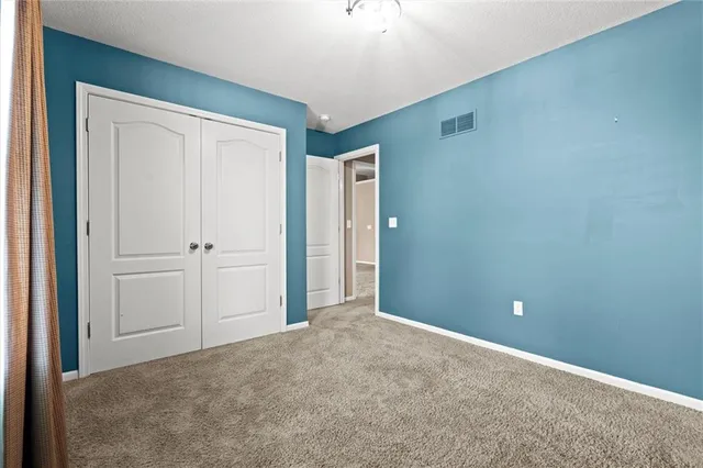 $350,000 | 1002 West Howard Place, Louisburg, KS 66053