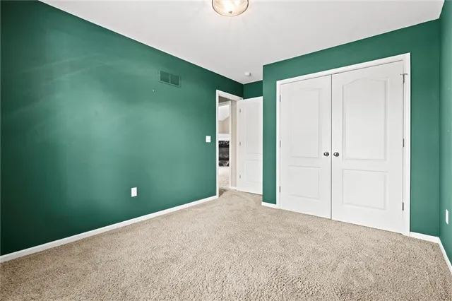 $350,000 | 1002 West Howard Place, Louisburg, KS 66053