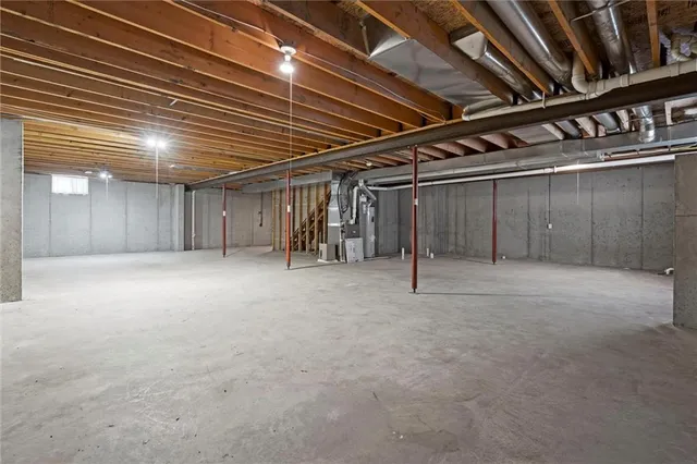 $350,000 | 1002 West Howard Place, Louisburg, KS 66053