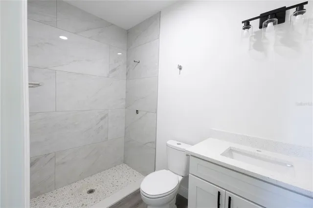 $235,000 | 2276 Cr 423 Lake, Unit LOT 4, Lake Panasoffkee, FL 33538