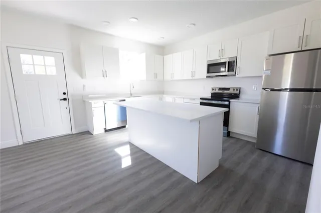 $235,000 | 2276 Cr 423 Lake, Unit LOT 4, Lake Panasoffkee, FL 33538