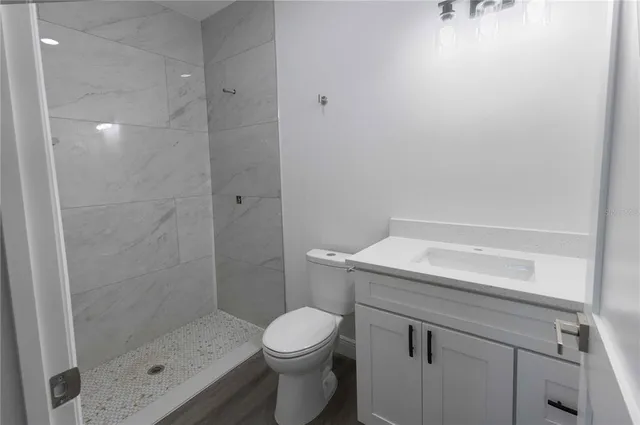 $235,000 | 2276 Cr 423 Lake, Unit LOT 4, Lake Panasoffkee, FL 33538