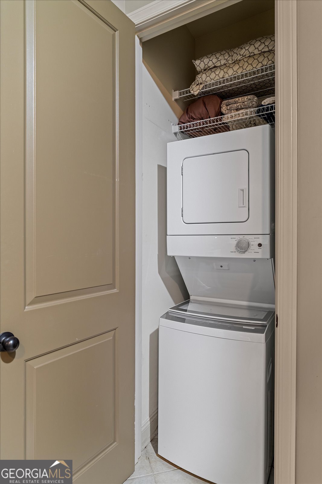 360 Chambers Street Woodstock, GA 30188 - Photo 23 of 50 a utility room with dryer and washer