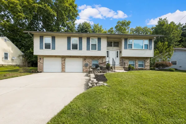 $319,900 | 550 Melissa Drive, Oxford, OH 45056
