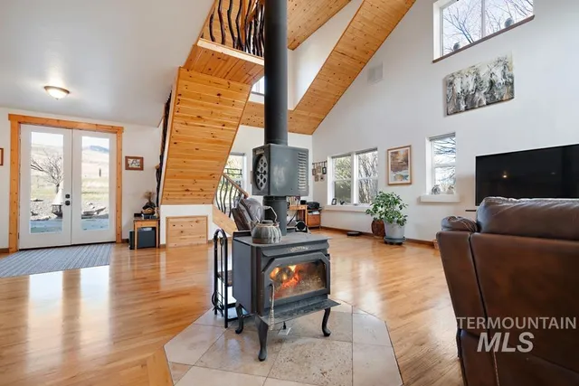 $835,000 | 7025 Bluebird Lane, Sweet, ID 83670