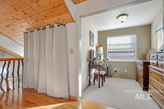 $835,000 | 7025 Bluebird Lane, Sweet, ID 83670