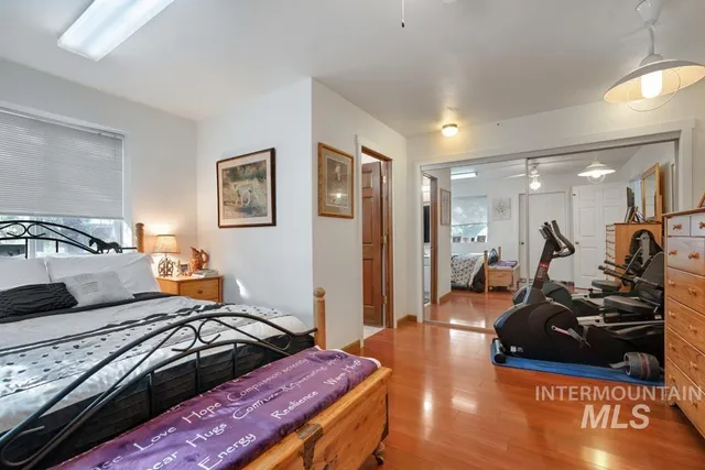 $835,000 | 7025 Bluebird Lane, Sweet, ID 83670