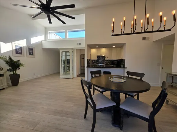 $4,350 | 240 Nice, Unit 302, Newport Beach, CA 92663