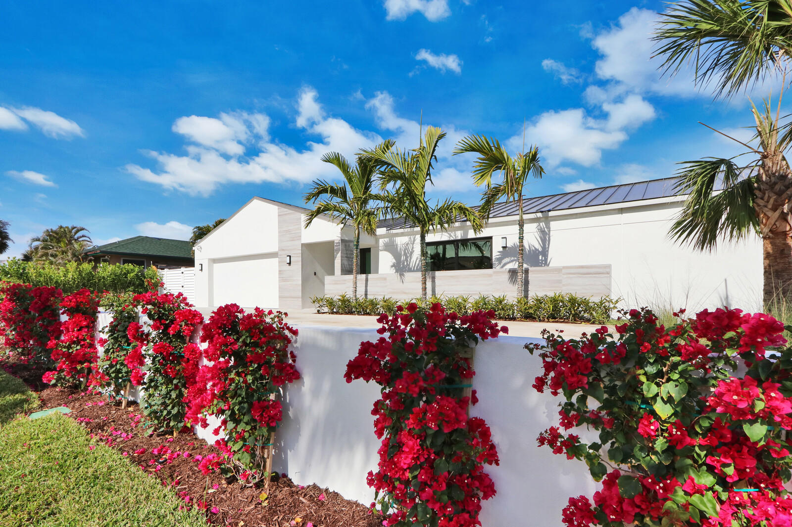 441 South Lyra Circle Juno Beach, FL 33408 - Photo 11 of 72 Landscaping