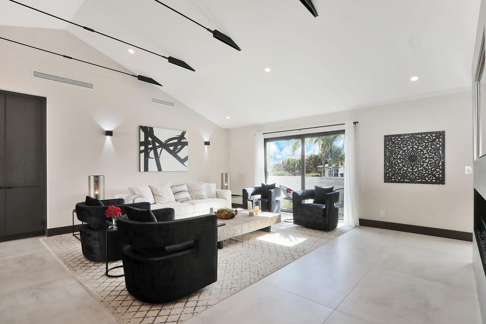 441 South Lyra Circle Juno Beach, FL 33408 - Photo 21 of 72 Living area