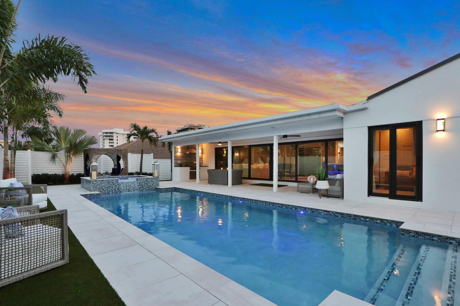 441 South Lyra Circle Juno Beach, FL 33408 - Photo 8 of 72 Covered patio