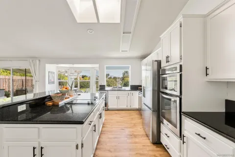 $1,300,000 | 16502 Shady Oaks Drive, Ramona, CA 92065