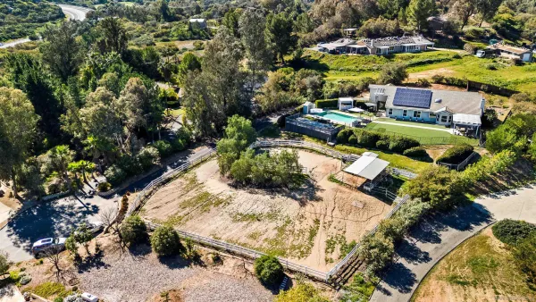 $1,300,000 | 16502 Shady Oaks Drive, Ramona, CA 92065
