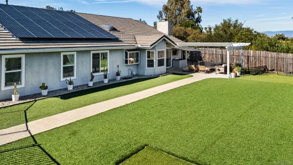 $1,300,000 | 16502 Shady Oaks Drive, Ramona, CA 92065