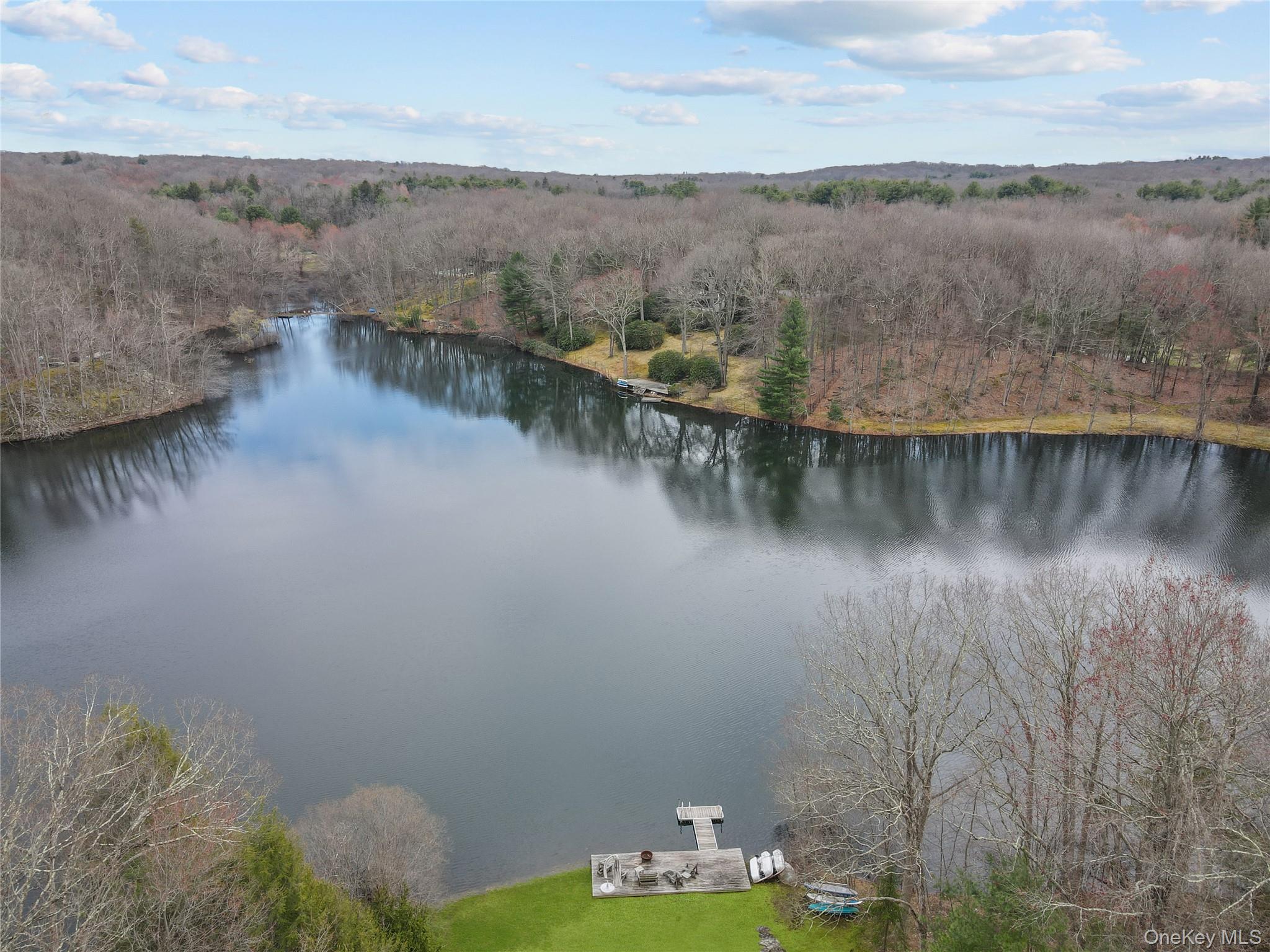 19 Millertown Road Bedford, NY 10506 - Photo 2 of 43