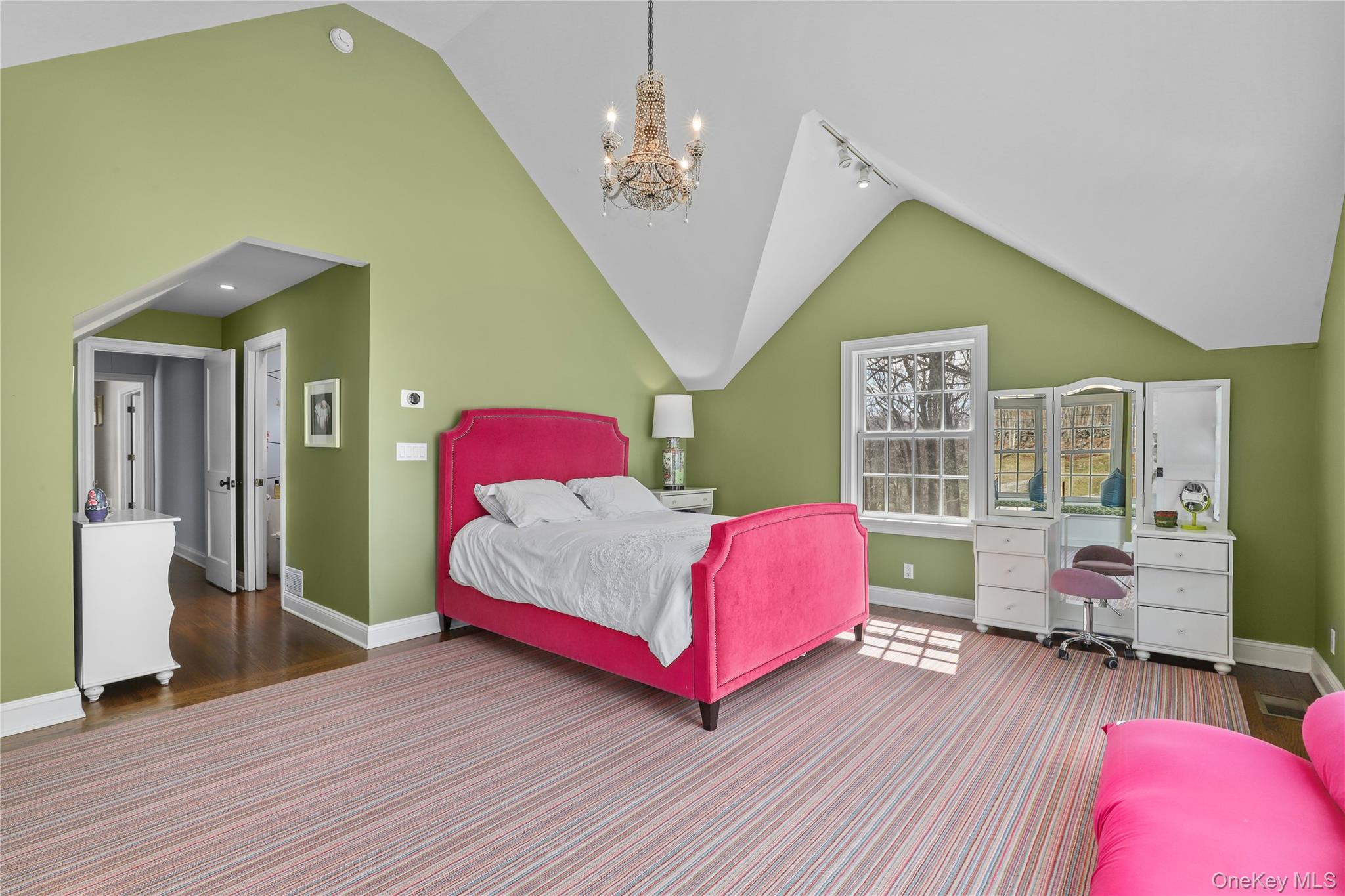 19 Millertown Road Bedford, NY 10506 - Photo 26 of 43