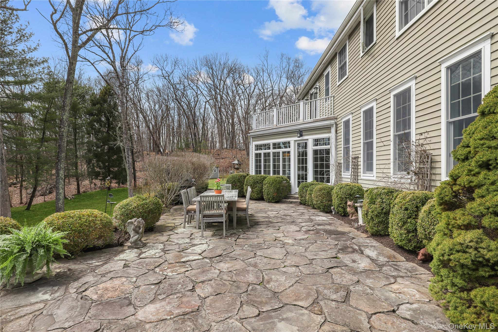 19 Millertown Road Bedford, NY 10506 - Photo 37 of 43