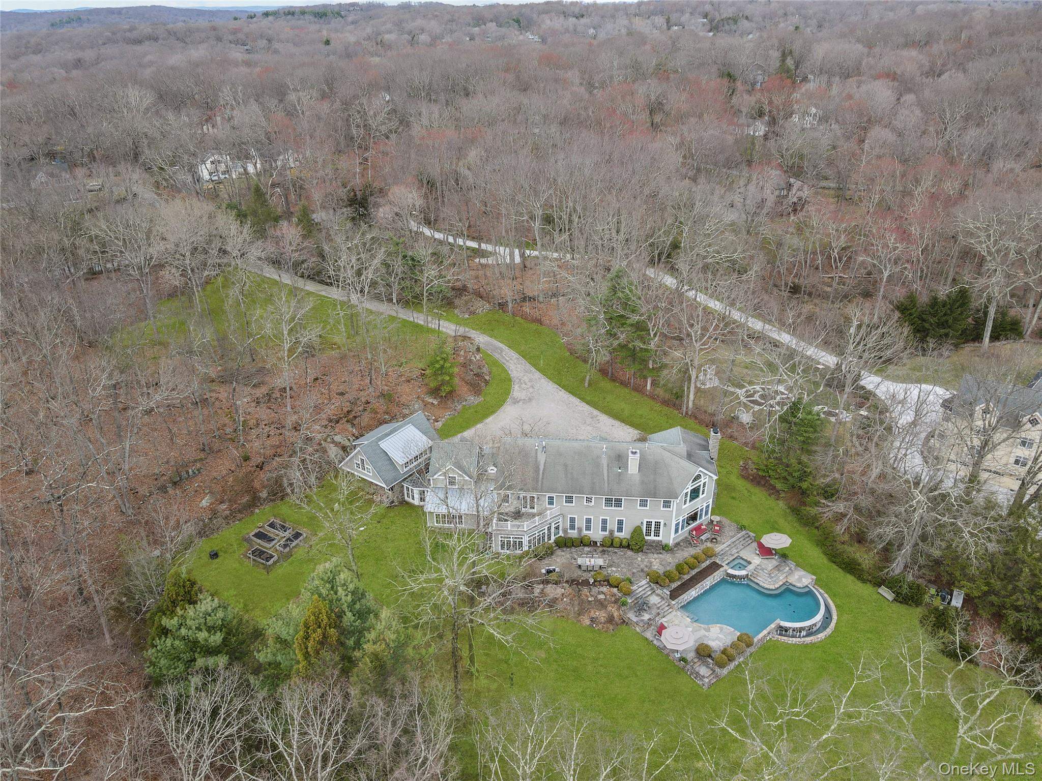 19 Millertown Road Bedford, NY 10506 - Photo 7 of 43