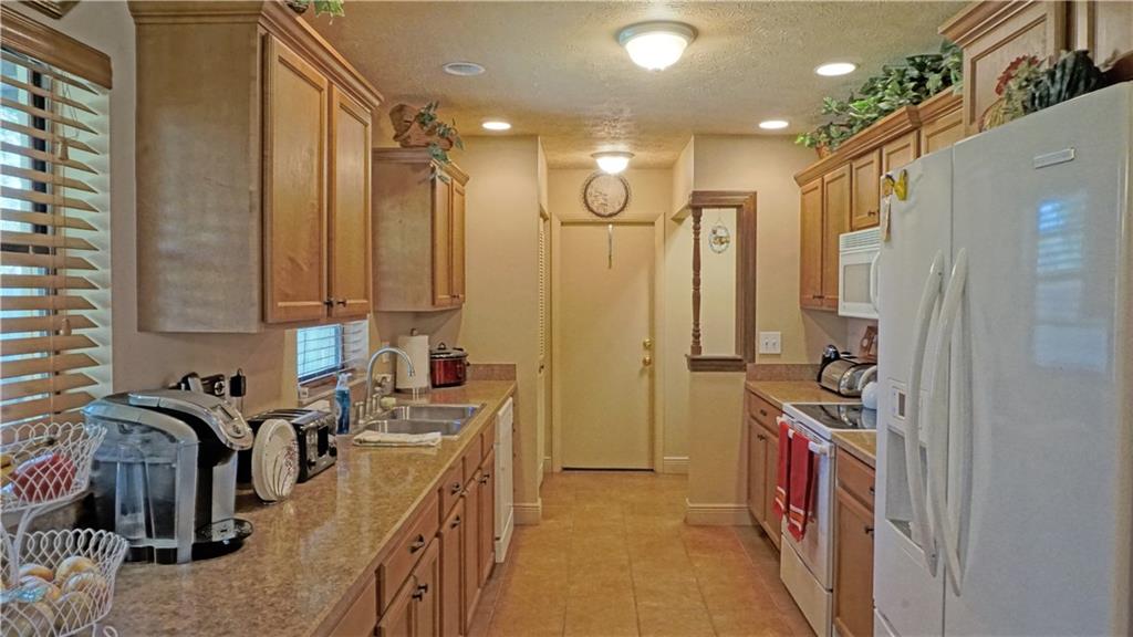 944 Southwest Fenway Road Port St. Lucie, FL 34953 - Photo 5 of 17