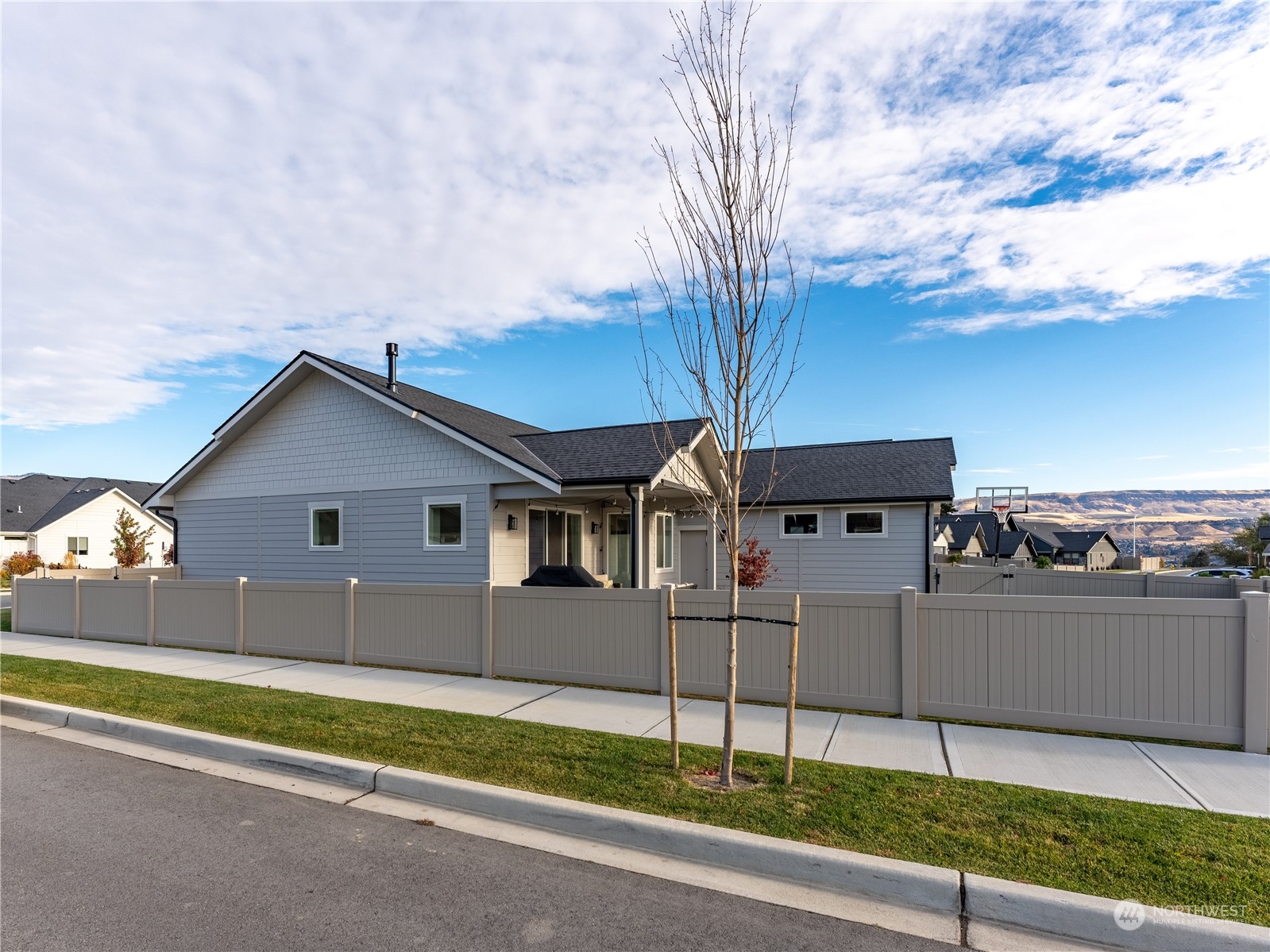 901 Racine Springs Drive Wenatchee, WA 98801 - Photo 10 of 40 Gallery Image 10
