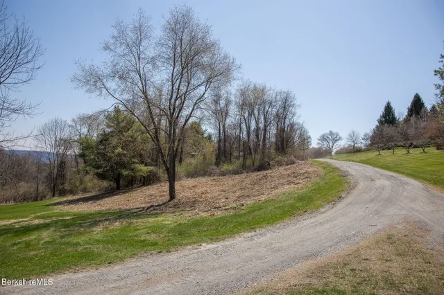 $149,000 | 10 Miller View Road, Egremont, MA 01230