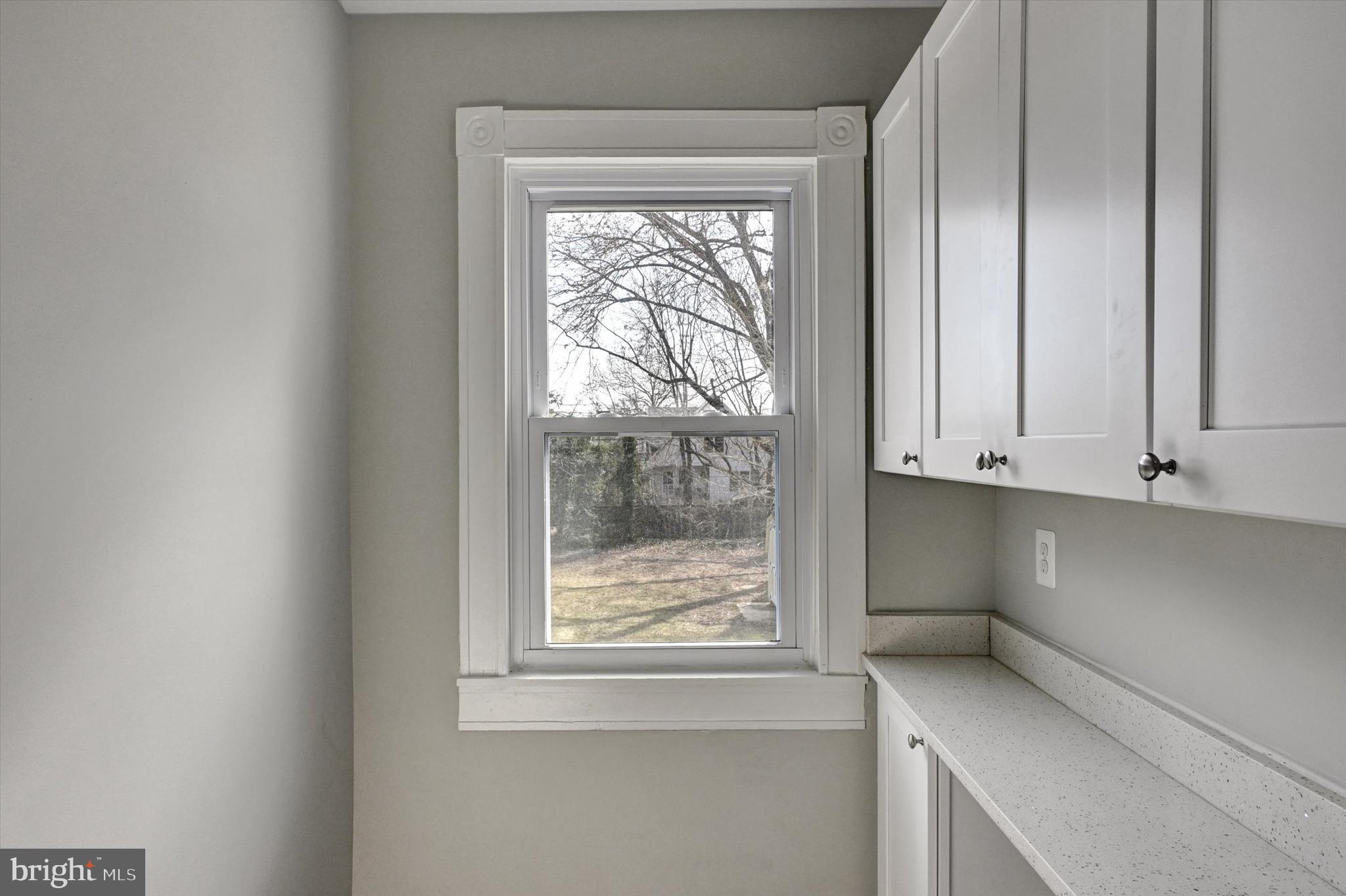 413 Hawthorne Road Linthicum Heights, MD 21090 - Photo 23 of 54 a view of window in an empty room
