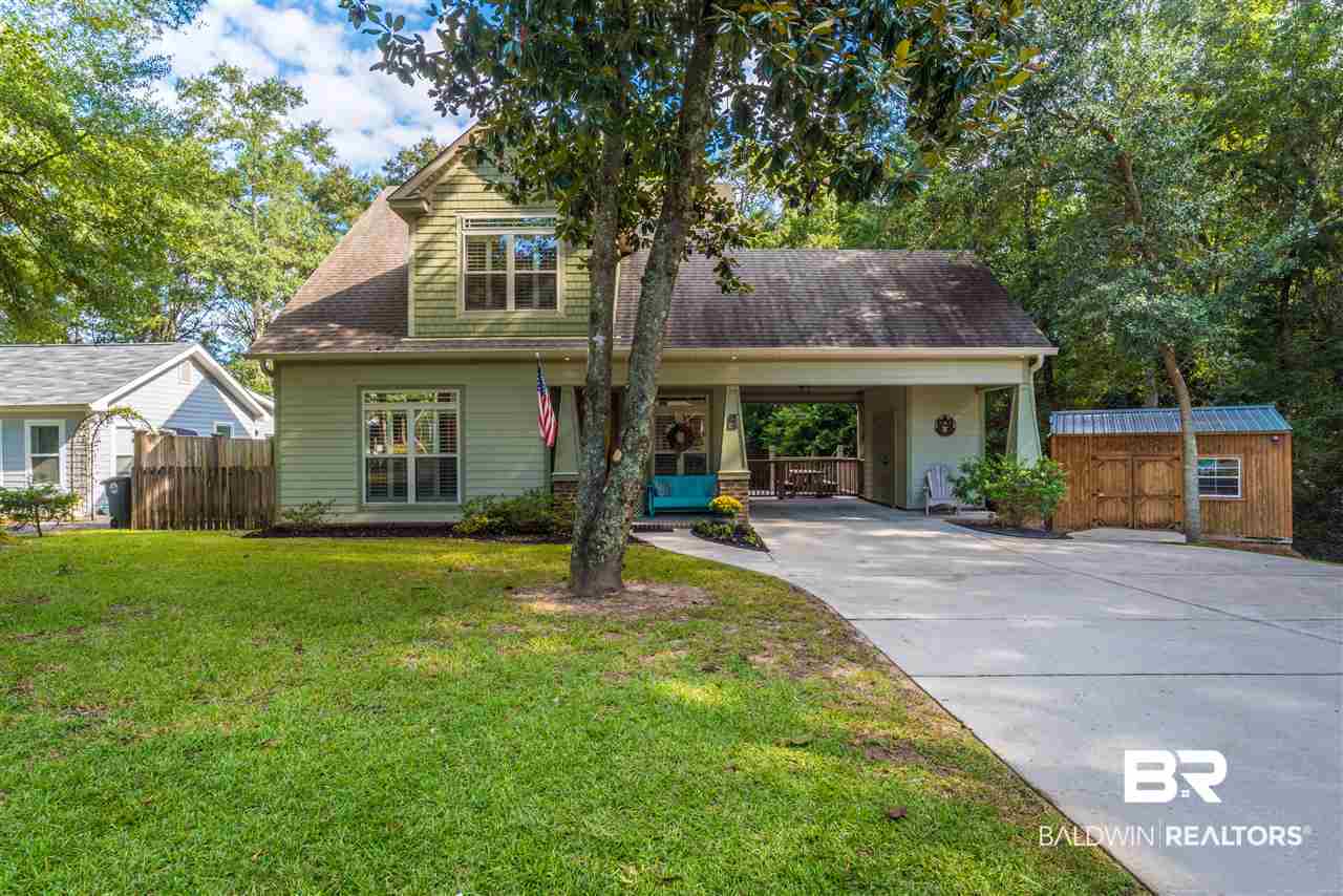 663 Bellangee Avenue Fairhope, AL 36532 - Photo 3 of 30