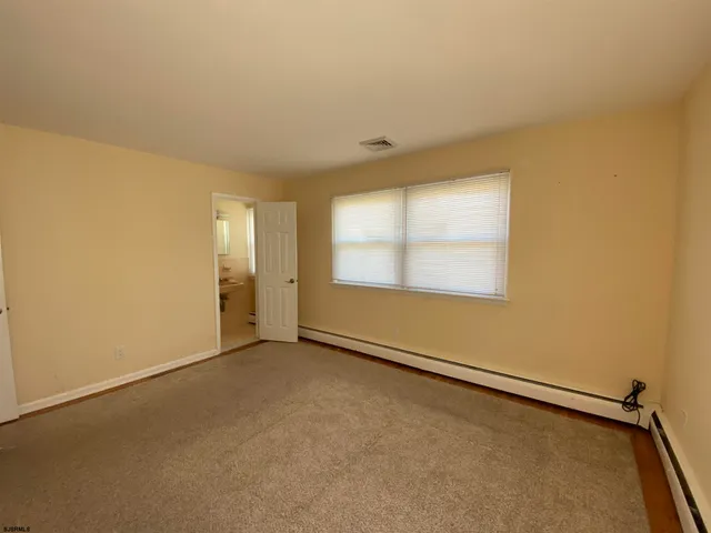 $1,800 | 4019 Crossan Avenue, Unit YEARLY RENTAL, Atlantic City, NJ 08401