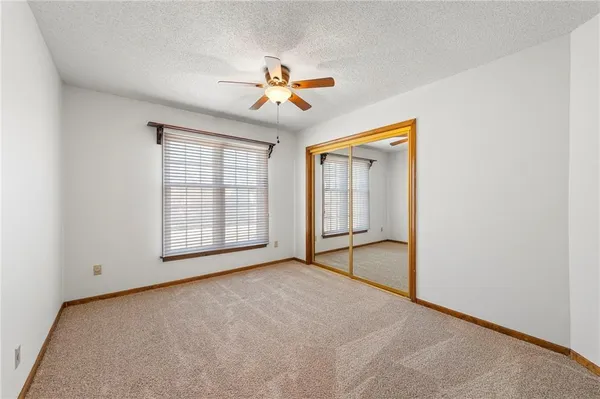 $570,000 | 205 Northeast Shoreview Drive, Lee's Summit, MO 64064
