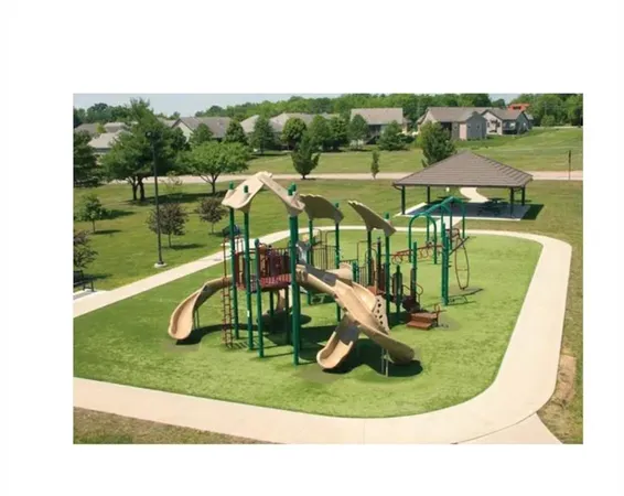 $570,000 | 205 Northeast Shoreview Drive, Lee's Summit, MO 64064