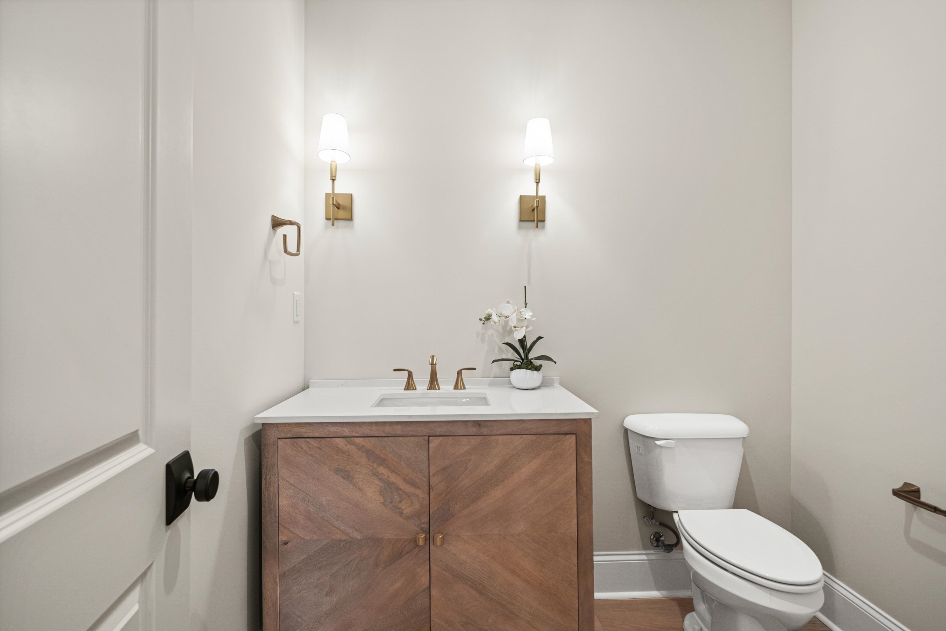 284 Keisie Lane Collierville, TN 38017 - Photo 14 of 34 Bathroom