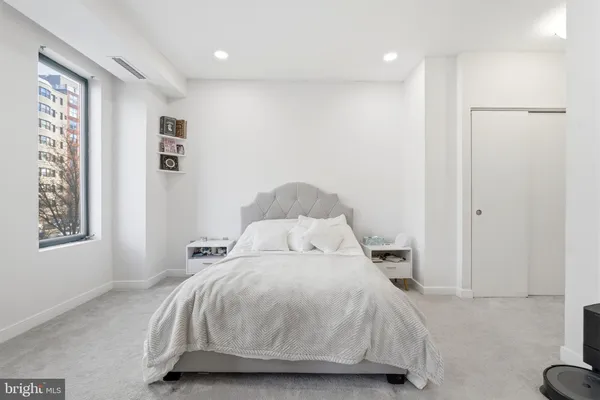 $3,500 | 955 26th Street Northwest, Unit 305, Washington, DC 20037